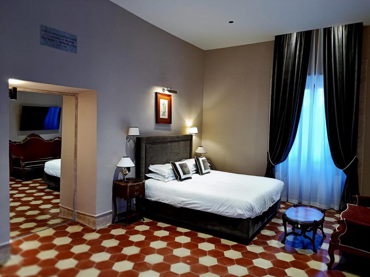 Palazzo Papa Gregorio XVI Hotell Tivoli Eksteriør bilde