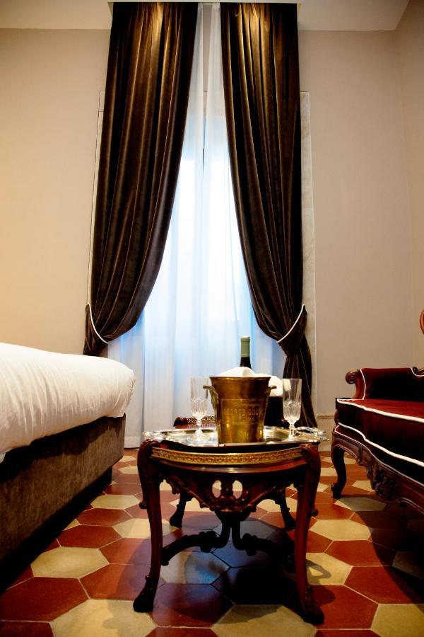 Palazzo Papa Gregorio XVI Hotell Tivoli Eksteriør bilde