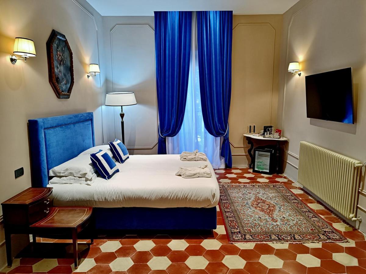 Palazzo Papa Gregorio XVI Hotell Tivoli Eksteriør bilde